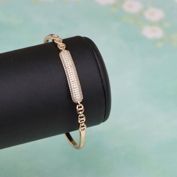 Elegant Rose Gold Bangle with Sparkling Center Accent Design, XPBL0600 - Picture 8 of 12